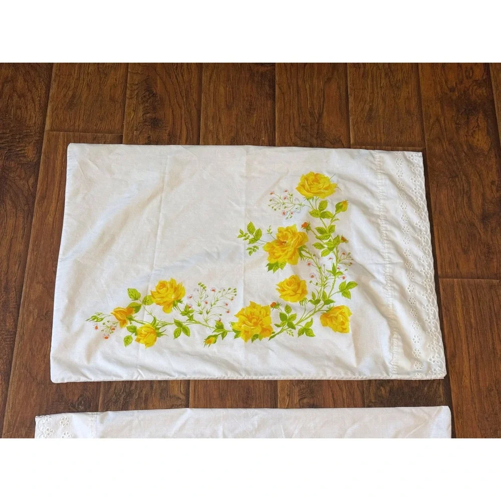 Vintage Martex Yellow Rose Floral Pillowcase Set Eyelet Trim White Percale USA